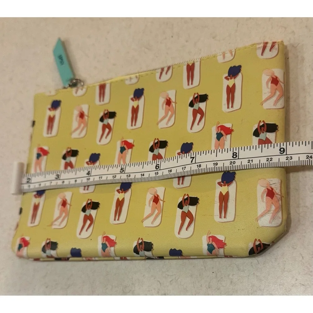 IPSY Yellow Bikini Babe Zipper Pouch Cosmetic Makeup Bag Faux Leather‎